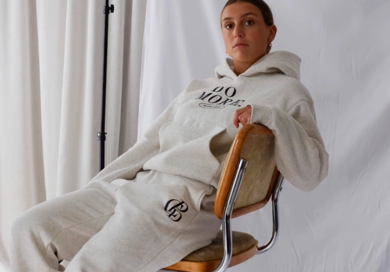 Why Aussie Streetwear Fans Call the Essentials Hoodie a Must-Have