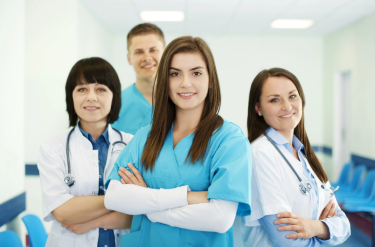 10 Qualities That Make the Best IVF Doctor in Noida Truly Stand Out